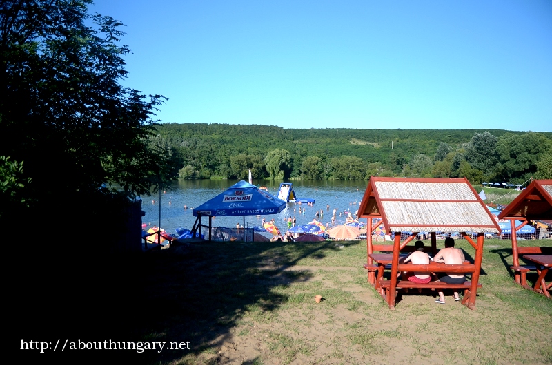 Domony vallée lac Hongrie