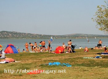 100 Curiosites Hongrie Lac Velence